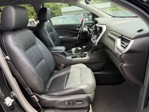 Used 2018 GMC Acadia SLT FWD image 13