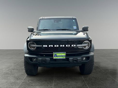 Used 2023 Ford Bronco Wildtrak image 2