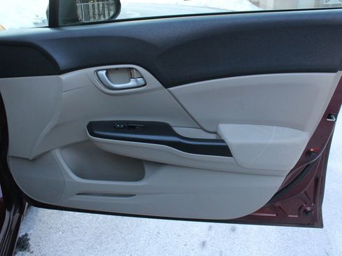 Used 2012 Honda Civic LX image 25