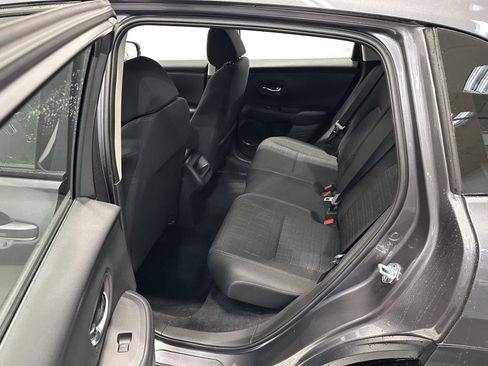Certified 2025 Honda HR-V LX image 25