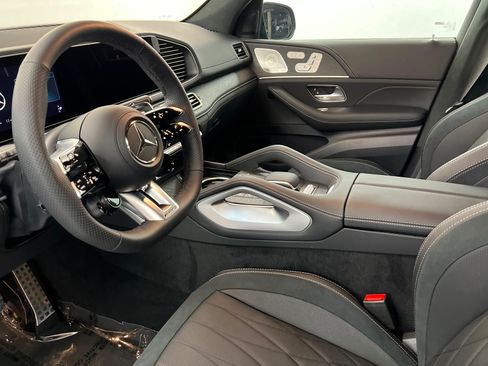 New 2026 Mercedes-Benz GLS 63 AMG 4MATIC image 15