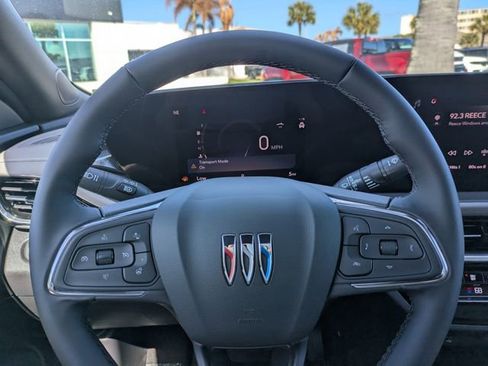 New 2026 Buick Envista Avenir image 32