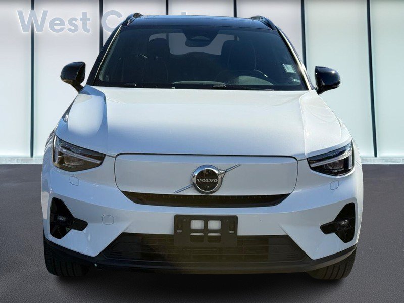 Used 2023 Volvo XC40 Recharge Ultimate w/ Protection Package Premier AWD/4WD image 10