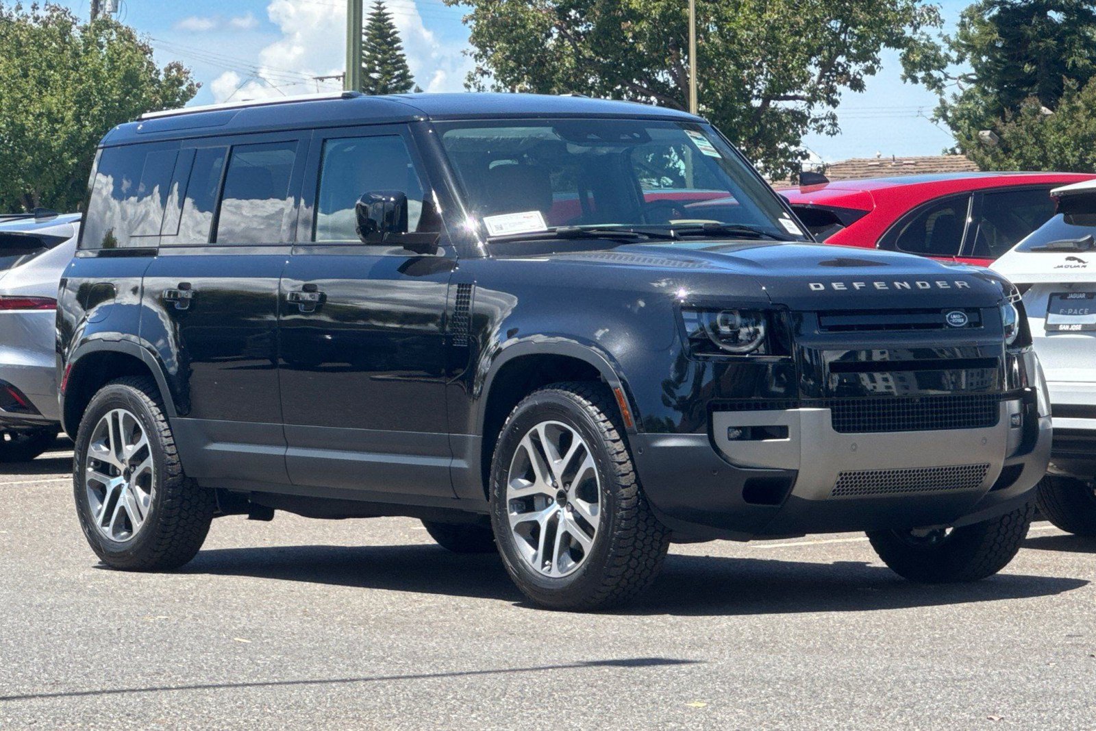 New 2026 Land Rover Defender 110 S AWD/4WD image 7