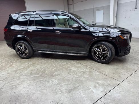 Certified 2023 Mercedes-Benz GLS 450 4MATIC image 6