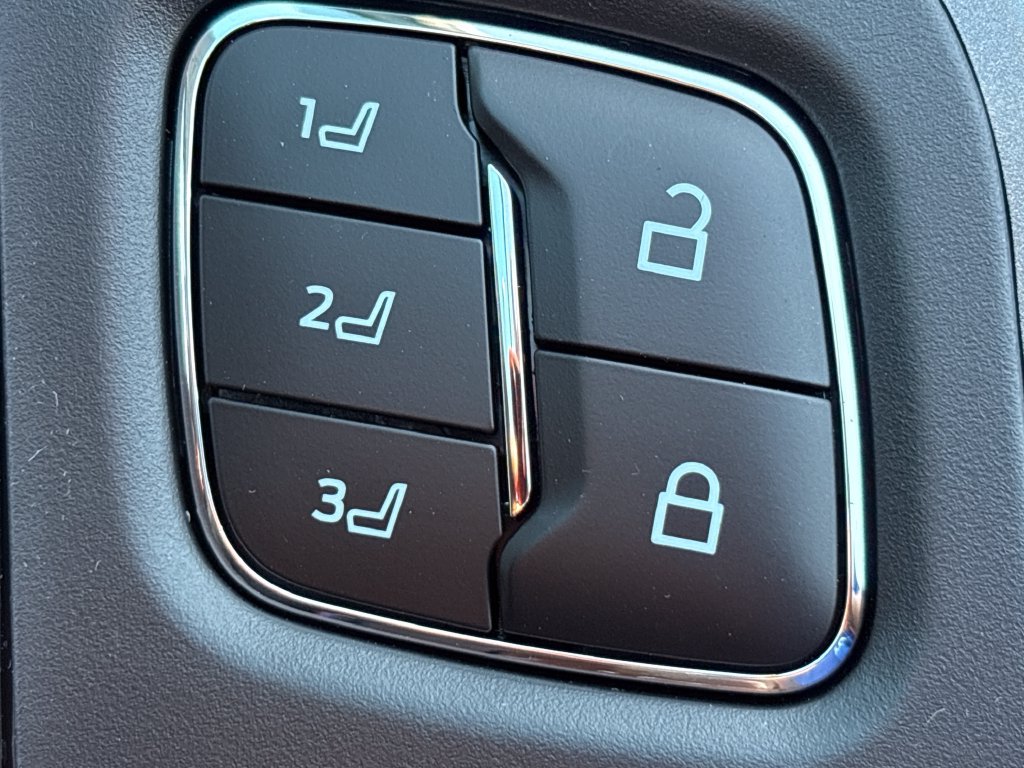 New 2026 Ford F250 Lariat AWD/4WD image 35