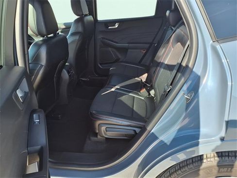 Used 2024 Ford Escape ST-Line image 23