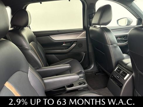 Used 2024 MAZDA CX-90 Plug-In Hybrid w/ Premium Plus AWD/4WD image 18