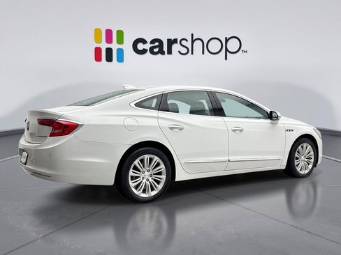 Used 2018 Buick LaCrosse Essence image 5