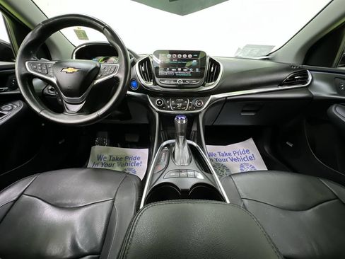 Used 2017 Chevrolet Volt Premier w/ Driver Confidence II Package FWD image 18