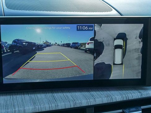 Used 2024 Hyundai Santa Fe Calligraphy image 23