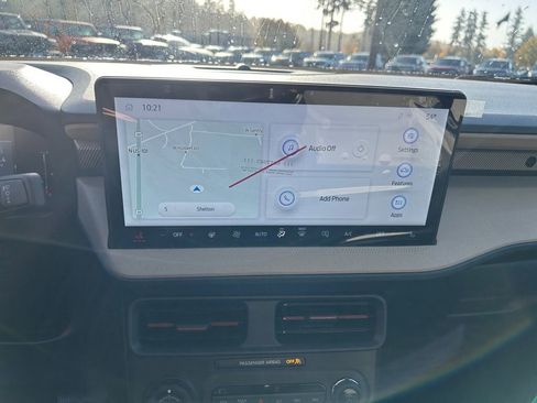 New 2025 Ford Maverick Lariat w/ 4K Tow Package image 21