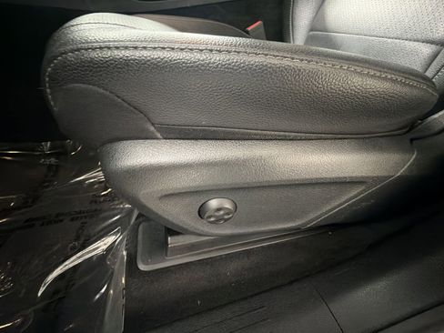 Used 2020 Mercedes-Benz GLE 350 4MATIC image 14