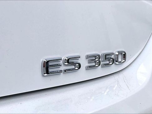 New 2025 Lexus ES 350 w/ Premium Package image 7