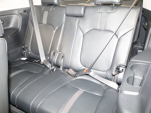 New 2025 Honda Pilot Touring image 23