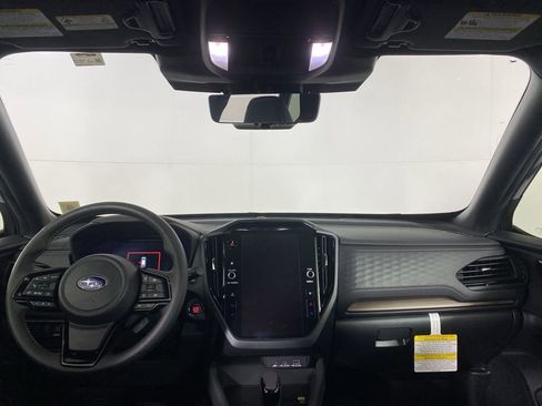 Used 2025 Subaru Forester Touring image 14