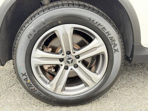 Used 2019 Mercedes-Benz GLC 300 4MATIC image 91