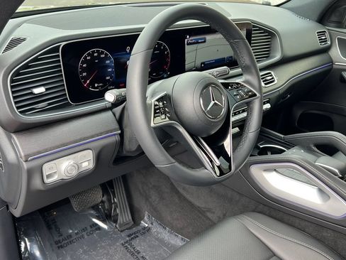 Used 2024 Mercedes-Benz GLE 350 4MATIC image 16