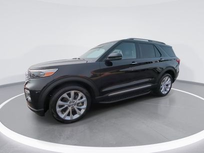 Used 2023 Ford Explorer Platinum w/ Technology Package