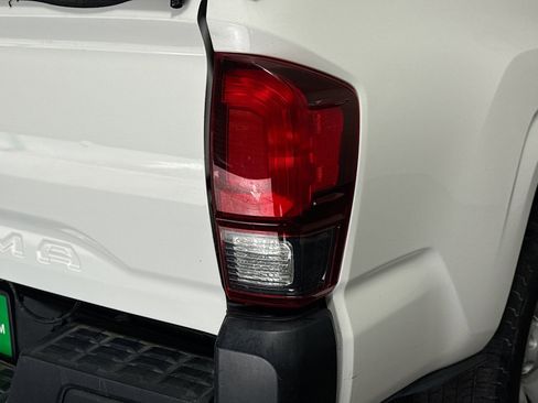 Used 2021 Toyota Tacoma SR image 33