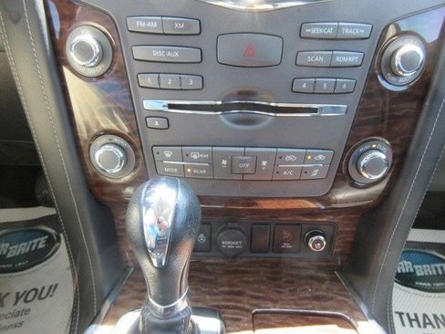 Used 2017 Nissan Armada Platinum w/ Captain Seat Package RWD image 20