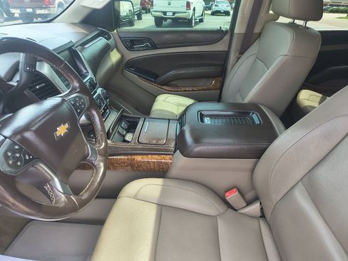 Used 2018 Chevrolet Tahoe Premier AWD/4WD image 26
