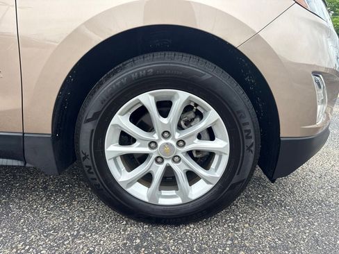 Used 2019 Chevrolet Equinox LT FWD image 6