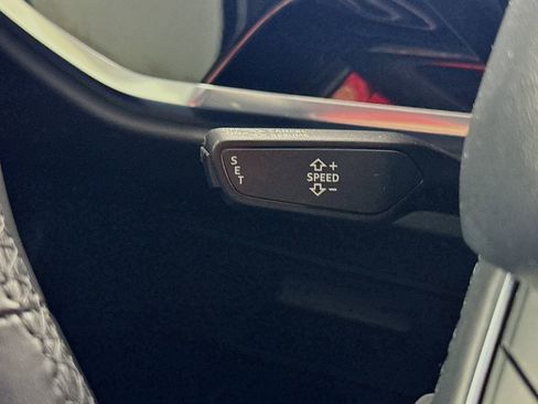 Used 2022 Audi Q3 2.0T Premium w/ Convenience Package image 12