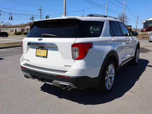 Used 2022 Ford Explorer Platinum w/ Equipment Group 601A image 7