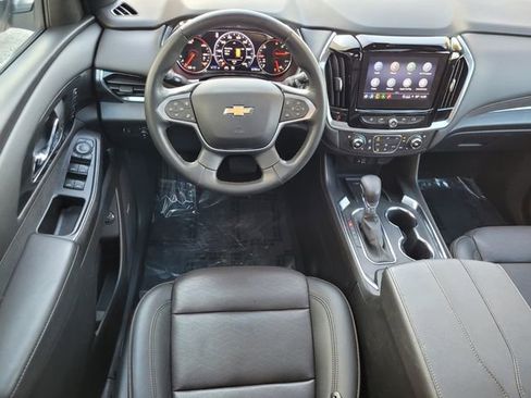 Used 2023 Chevrolet Traverse High Country w/ LPO, Floor Liner Package FWD image 10