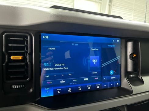 Used 2023 Ford Bronco Badlands AWD/4WD image 11