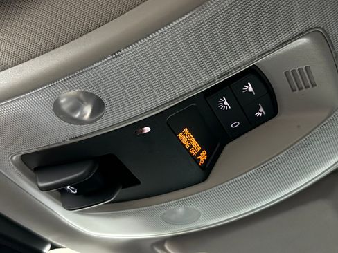 Used 2015 Volvo XC60 T5 Premier image 29