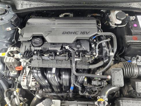 Used 2023 Hyundai Elantra SEL w/ Convenience Package image 30