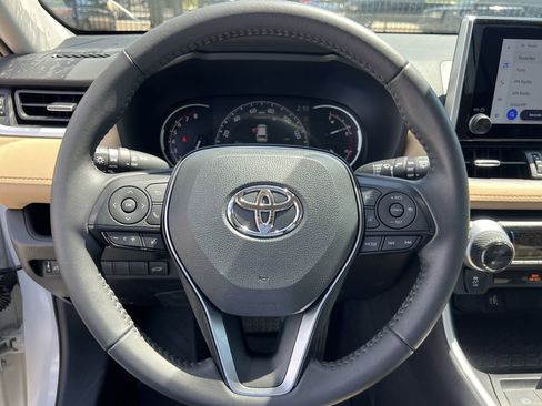 Used 2025 Toyota RAV4 XLE Premium FWD image 6