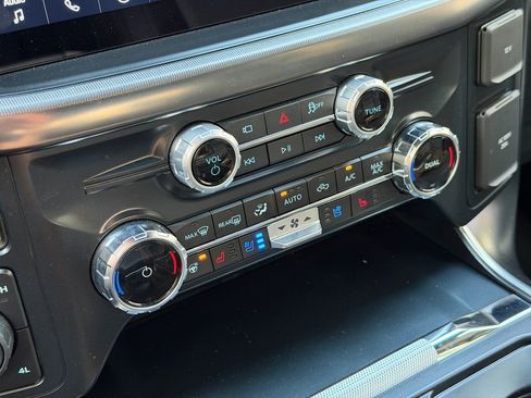 Used 2025 Ford F150 Raptor image 28