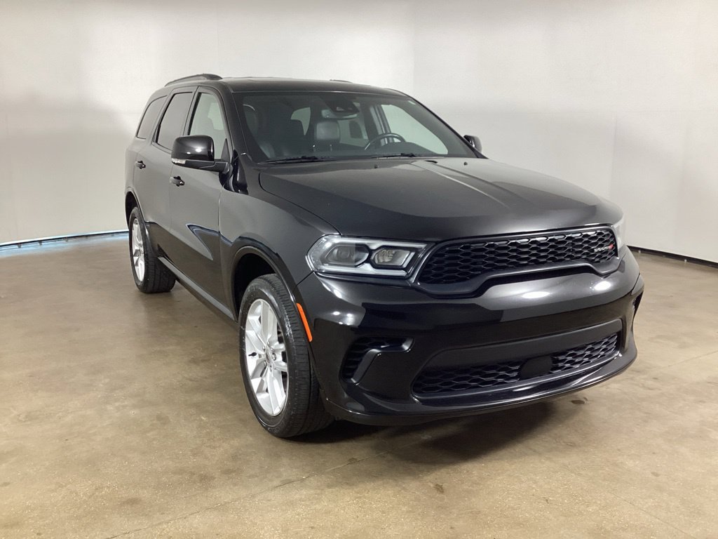 Used 2024 Dodge Durango GT AWD/4WD image 3