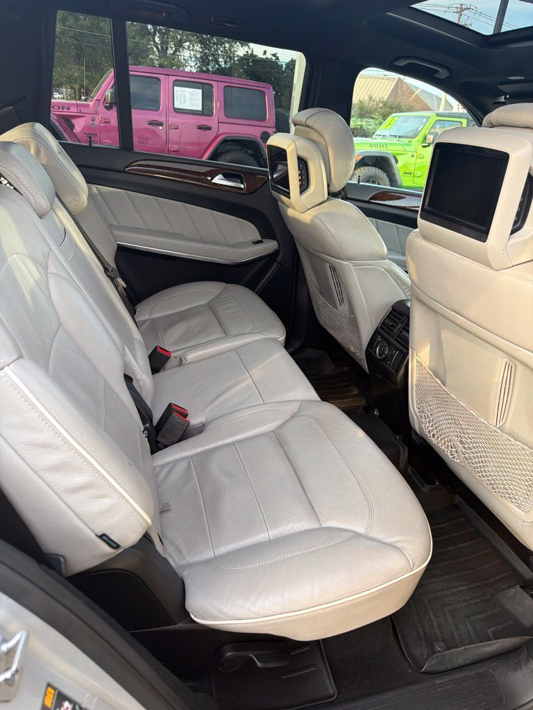 Used 2013 Mercedes-Benz GL 450 4MATIC image 8