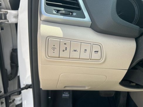 Used 2016 Hyundai Tucson Limited w/ Option Group 03 image 15