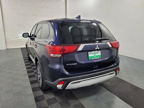 Used 2020 Mitsubishi Outlander SE image 5