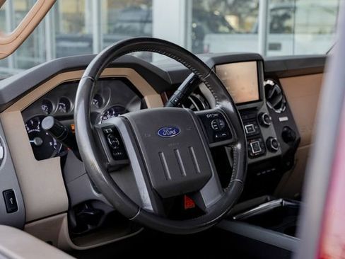 Used 2014 Ford F350 Lariat w/ Chrome Package image 29