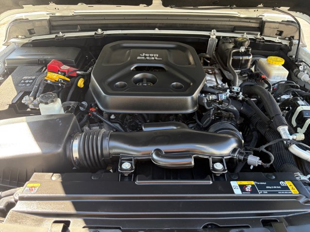 Used 2023 Jeep Wrangler Unlimited Sport AWD/4WD image 21