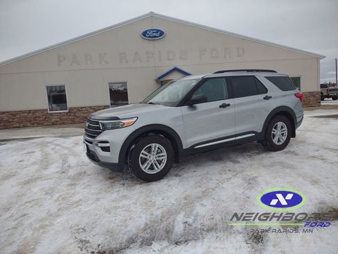 Used 2021 Ford Explorer XLT w/ Equipment Group 202A image 1