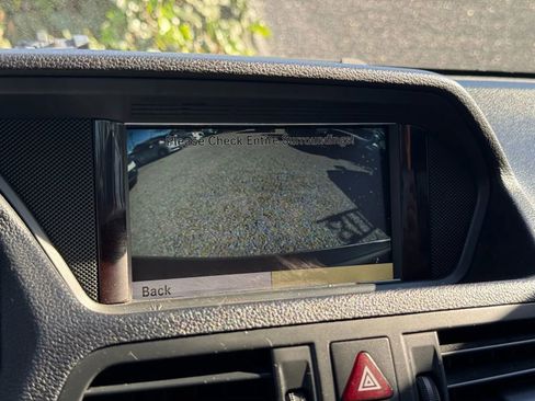 Used 2012 Mercedes-Benz E 350 Coupe image 28