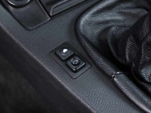 Used 1988 BMW M3 Coupe image 50