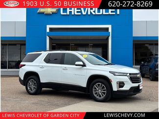 Used 2023 Chevrolet Traverse LT FWD video 1