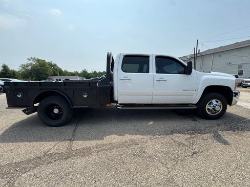 Used 2008 Chevrolet Silverado 3500 LTZ w/ EZ-Lift Tailgate Package AWD/4WD image 7