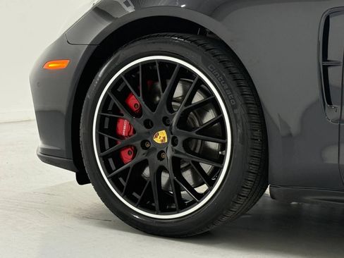 Used 2017 Porsche Panamera Turbo w/ Sport Chrono Package AWD/4WD image 32