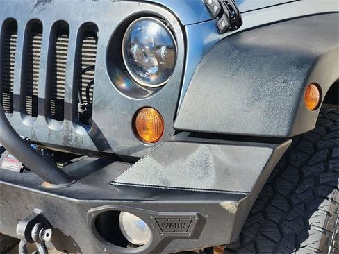 Used 2012 Jeep Wrangler Sport w/ Connectivity Group image 8