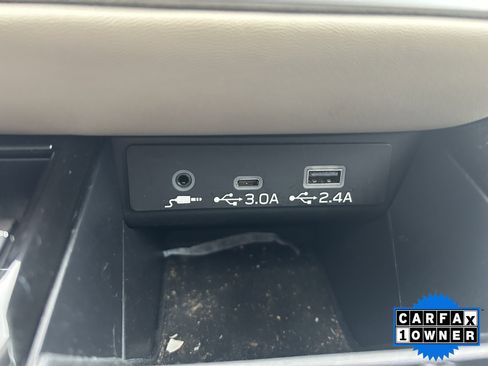 Certified 2025 Subaru Outback Limited image 24