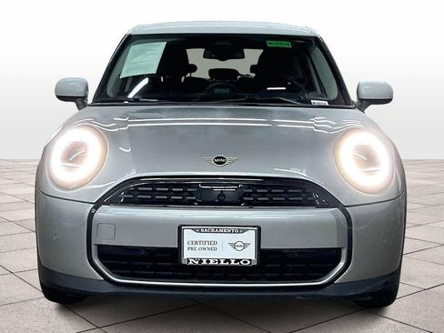 Certified 2025 MINI Cooper 4-Door Hardtop image 3